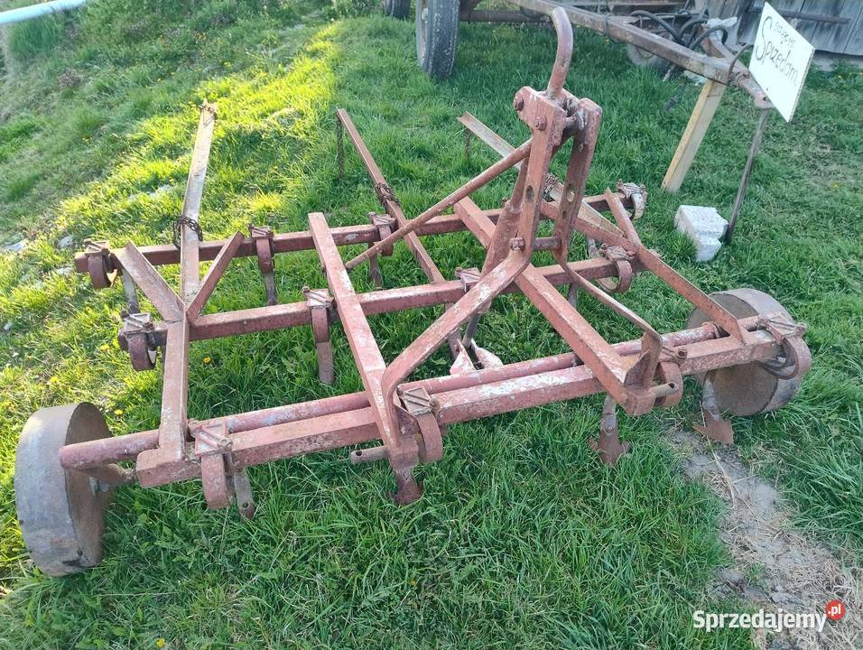 Kultywator nieuszkodzony Kopina