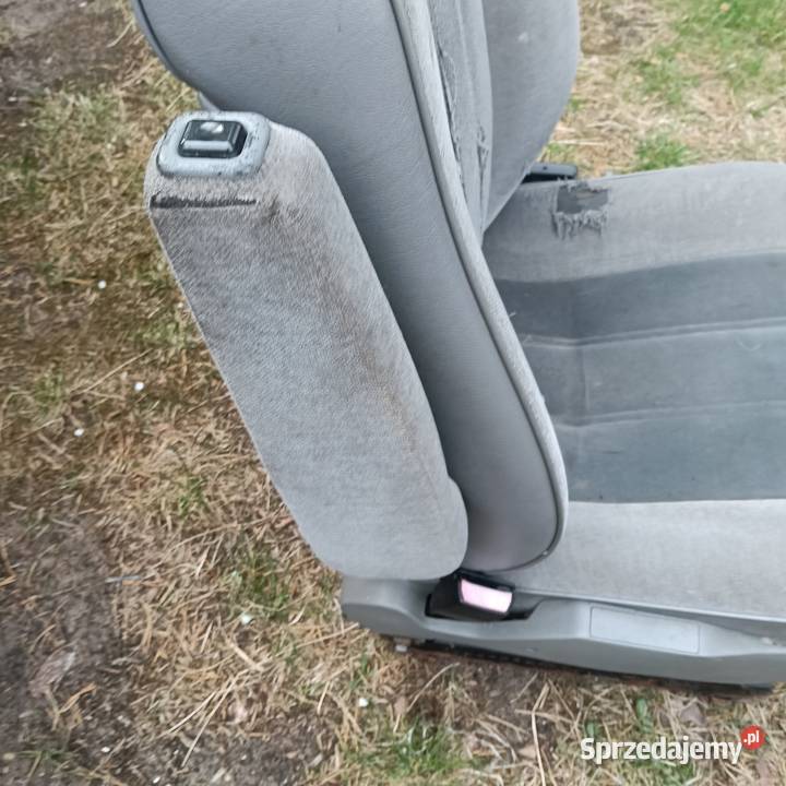 BMW E34PODLOKIETNIK fotel kierowcy Jastrzębia Góra