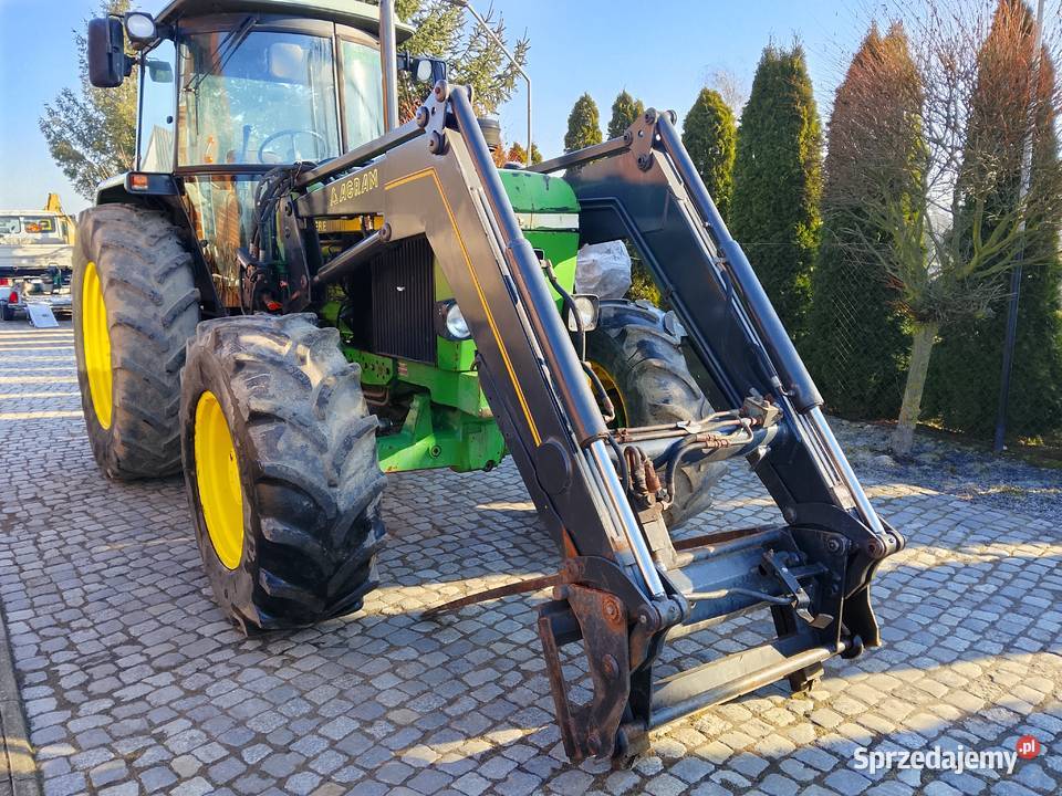 Ciagnik John Deere 3050 tur