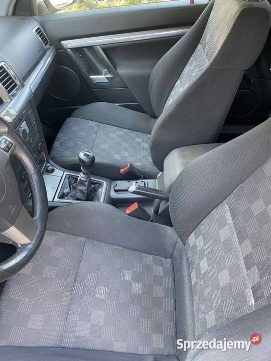Opel Vectra C GTS 19 CDTi welurowa tapicerka Vectra Trawniki-Kolonia