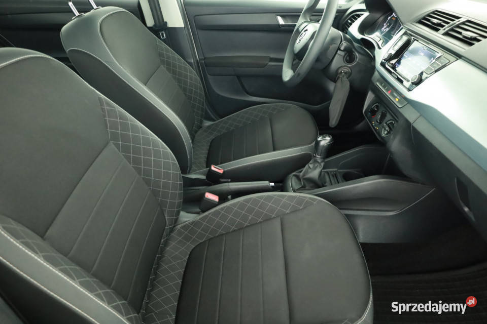 Skoda Fabia 10 TSI klimatyzacja Piaseczno sprzedam