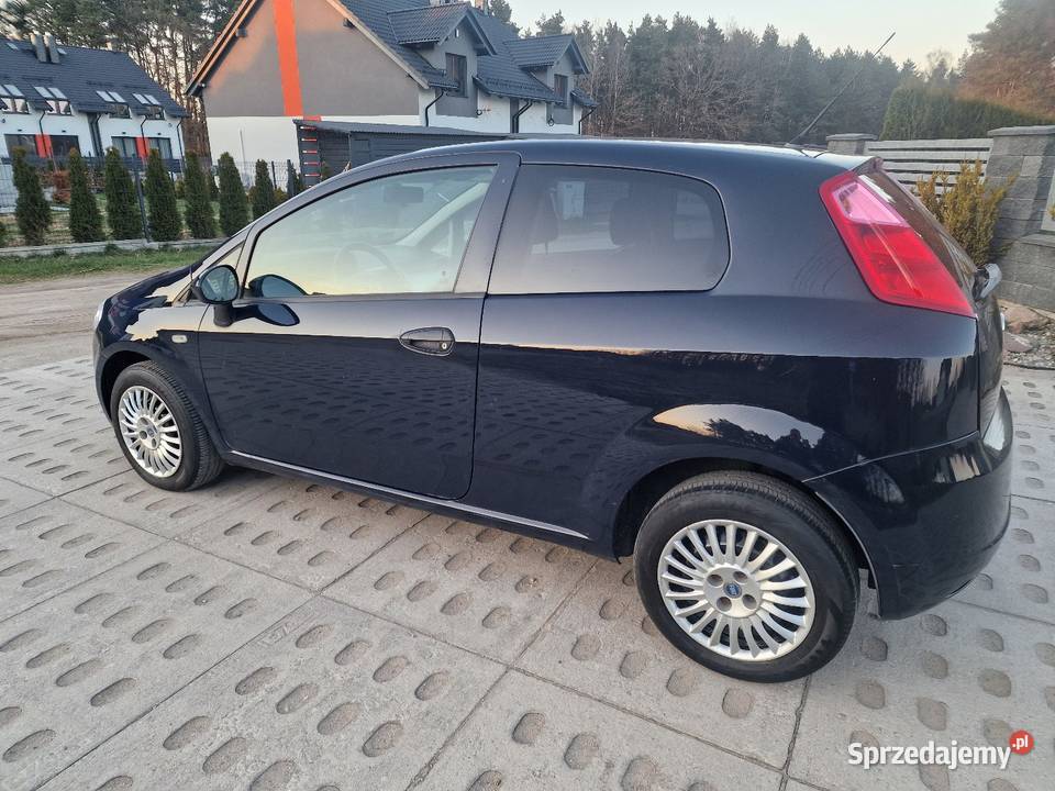 Fiat GrandePunto 13 multijetSalonPL1właściciel klimatyzacja Niestępowo