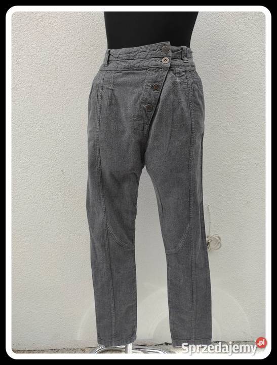 Bershka szare spodnie damskie 40 L wysoki stan szary/srebrny Płock