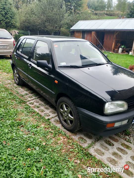 Golf 3 14 benzyna