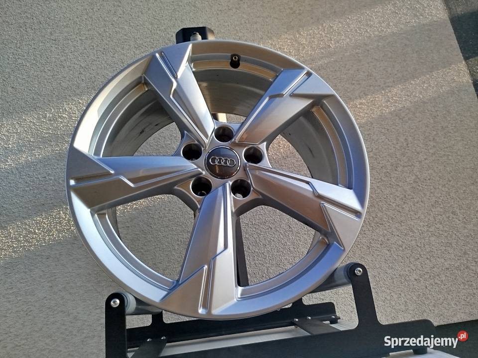 A909 Alufelgi Uzywane 185x112 Et39 Audi A6 A4 Q5 Samochodowe śląskie Bąków