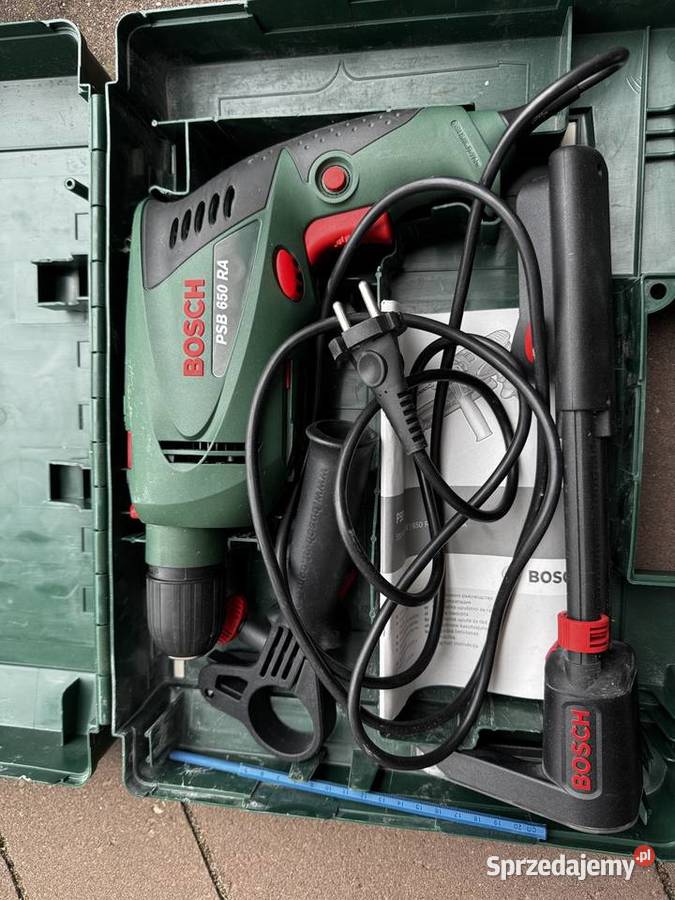 Bosch udarowa PSB 650 RA SSBF odsysanie sprzedam