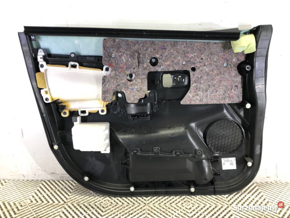 BOCZEK DRZWI PRAWY PRZÓD PEUGEOT 4008 Hatchback podkarpackie sprzedam