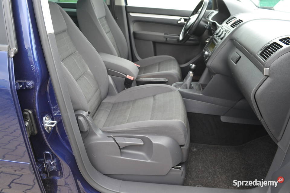 Volkswagen Touran Zarejestrowany 2 140KM