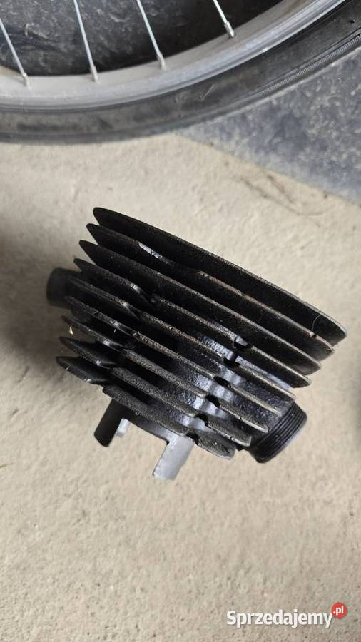 Cylinder WSK 125 żelwiny Łańcut