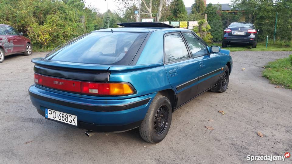 Mazda 323f 16 Klasyka sprawna dynamiczna możliwa Poznań