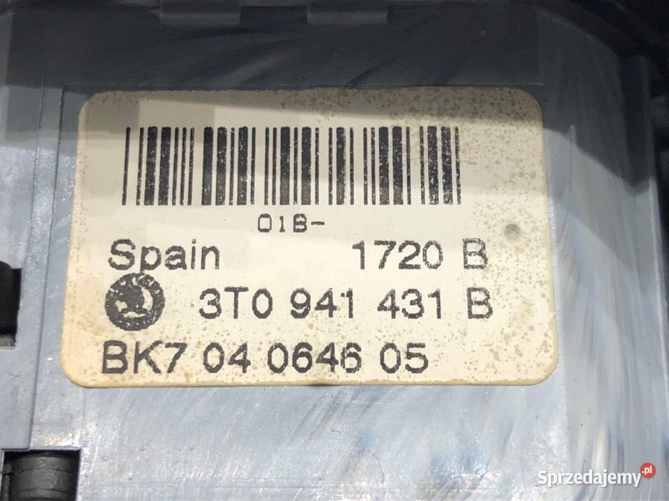 WŁĄCZNIK ŚWIATEŁ SKODA SUPERB II 3T0941431B 0915 osobowe