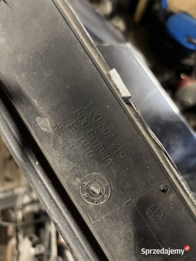 VW GOLF IV LISTWA ZDERZAKA PRZÓD PRZEDNIA osobowe