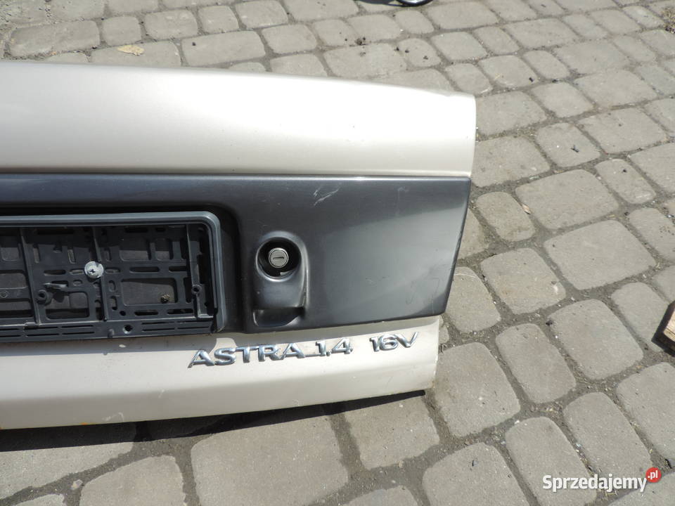 KLAPA BAGAŻNIKA TYŁ OPEL ASTRA F SEDAN Nowy Sącz