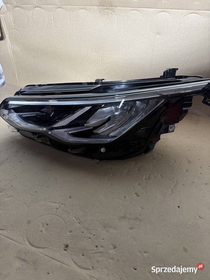 VW GOLF VIII 8 LAMPA PRZÓD PRZEDNIA LEWA lewe