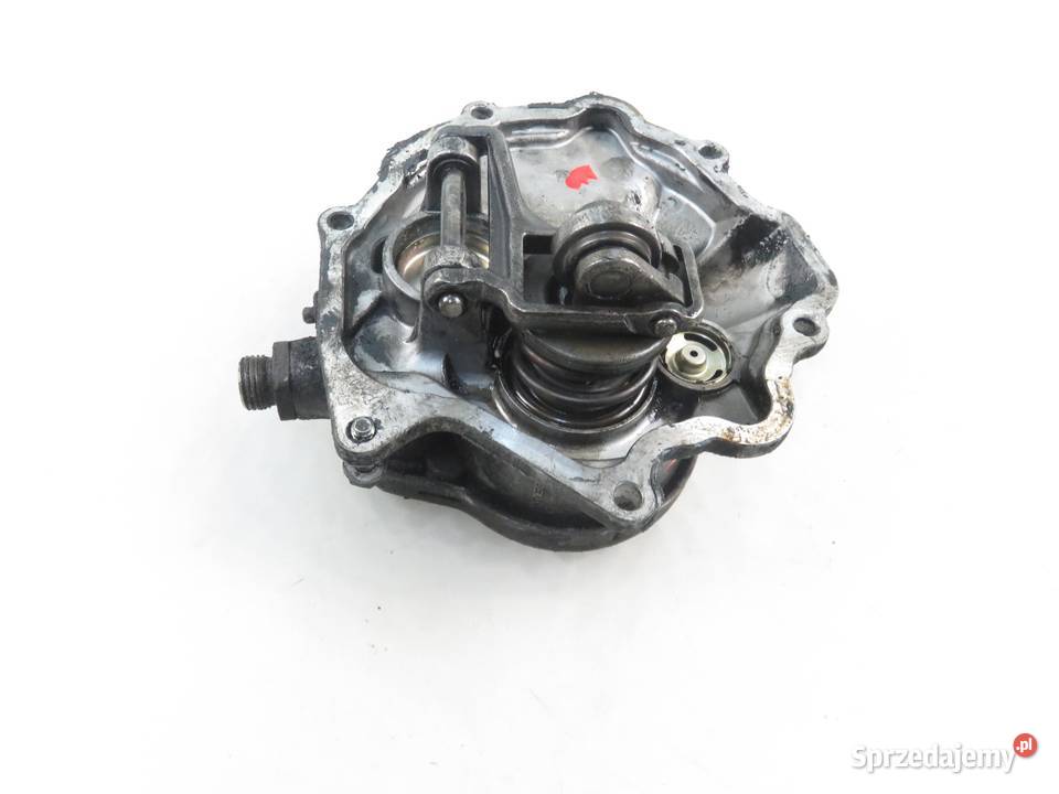 POMPA VACUM MERCEDES W124 300 D osobowe