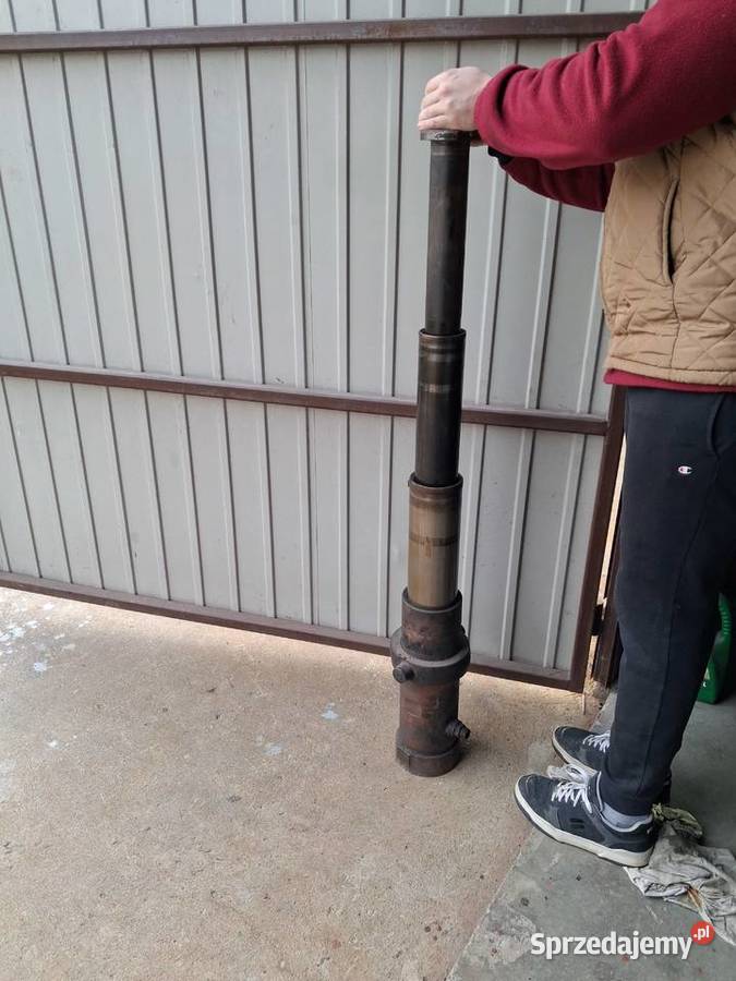 Siłownik przyczepy wywrotki kiper