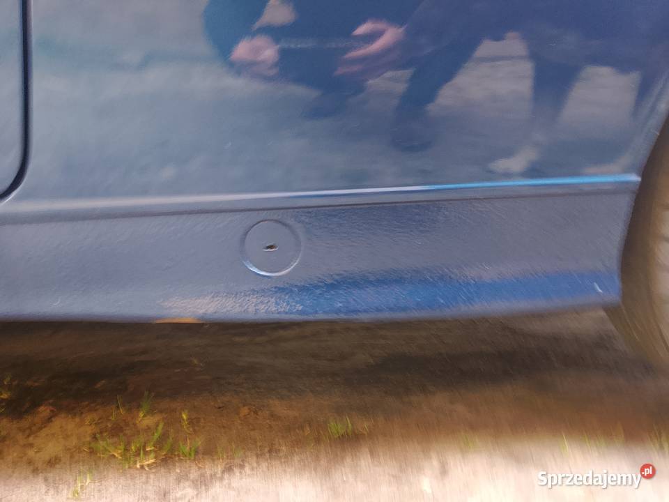 BMW E36 compact Kamień