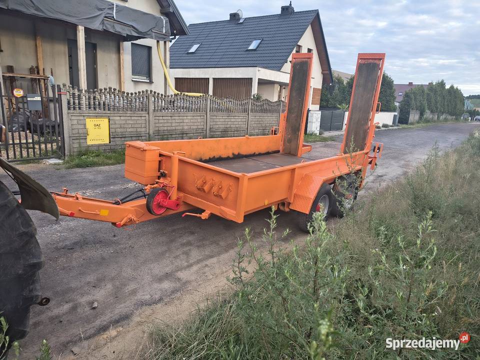 Przyczepa pod koparkę