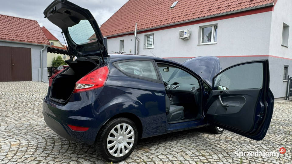 Ford Fiesta 125 Benz 60 z Niemiec 107000 Serwis nieuszkodzony Samochody osobowe Strzegom