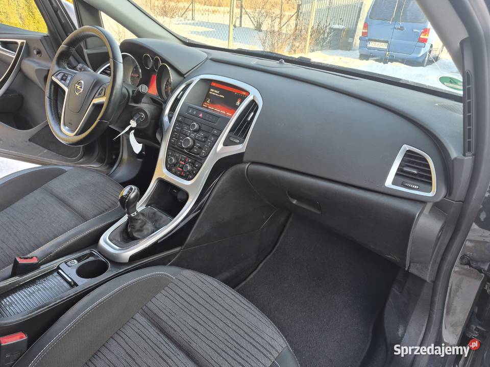 Opel Astra j 14 Turbo benzyna bluetooth Ostrowiec Świętokrzyski sprzedam
