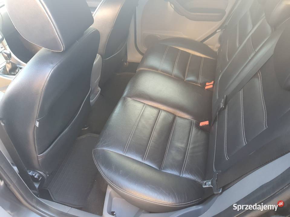 FORD FOCUS 18 BENZYNA SUPER STAN światła LED Łęg Tarnowski sprzedam