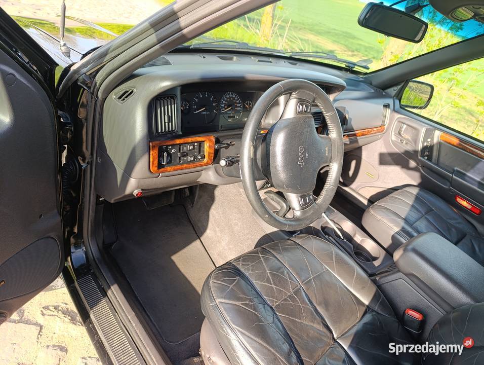Jeep Grand Cherokee zj 52 V8 światła przeciwmgielne pomorskie