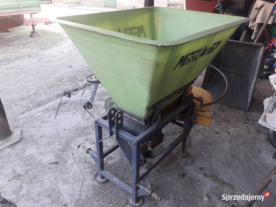 Rozsiewacz Motyl Rozsiewacze nawozów Radom