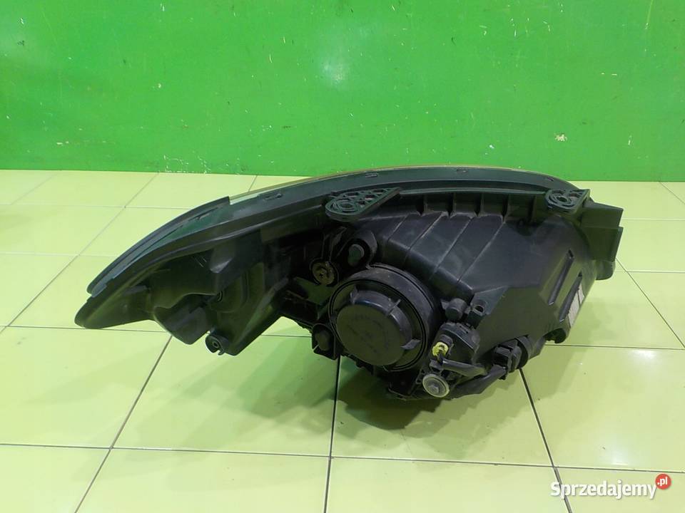 KIA SOUL I 16 CRDI 11r 5D lampa lewa przod Lampy przednie Suków