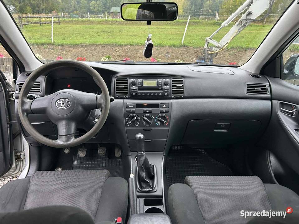 Toyota Corolla 14 benzyna Rok produkcji 2006 Naprawa