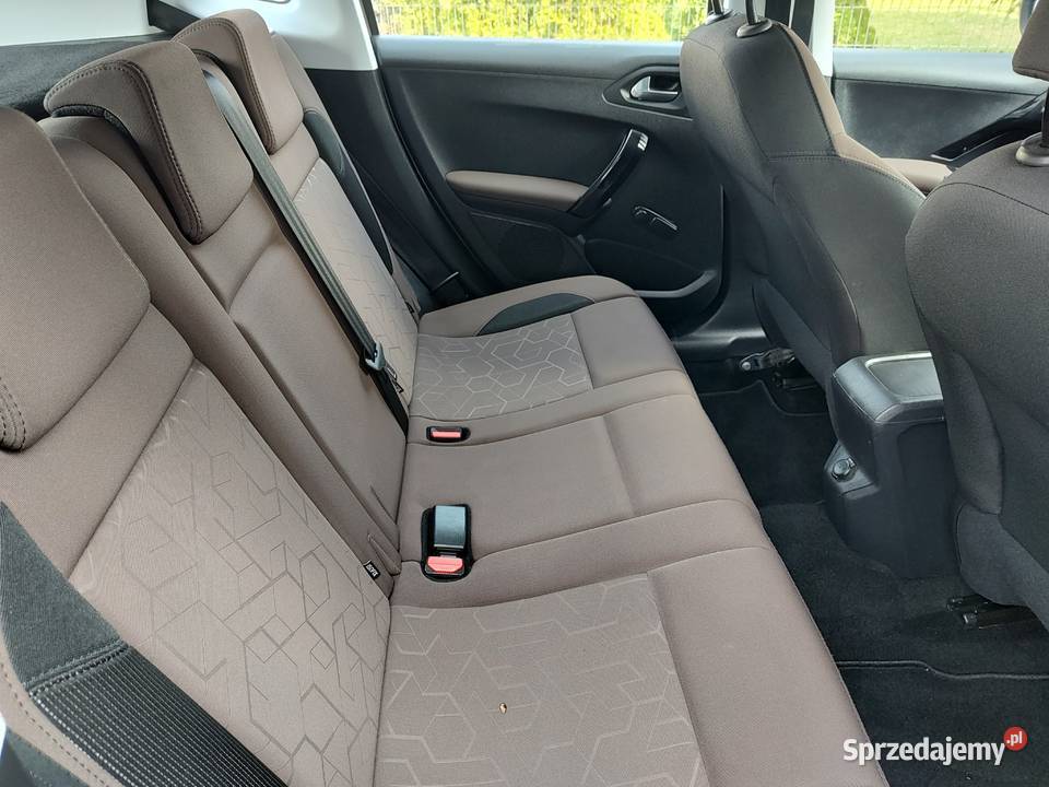 PEUGEOT 2008 12 BENZYNA Leszno