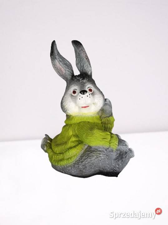 Figura Dekoracja Królik Sweter Zielona Góra