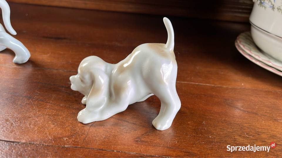 Figurka psa Szczeniaczka W czasie zabawy Bez pomorskie Gdańsk