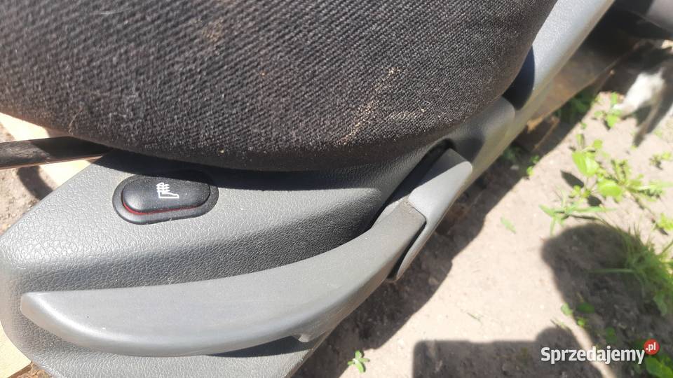 fotele komplet foteli ford fiesta mk5 5 drzwi Dębno