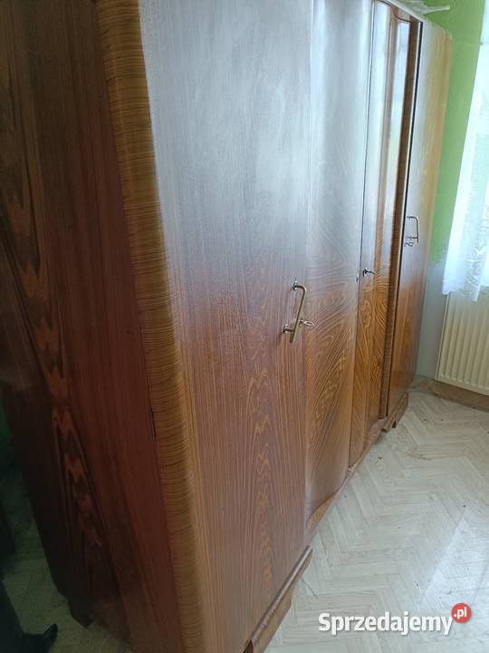 Sprzedam zabytkową szafę i szafki nocne Kiełczewek