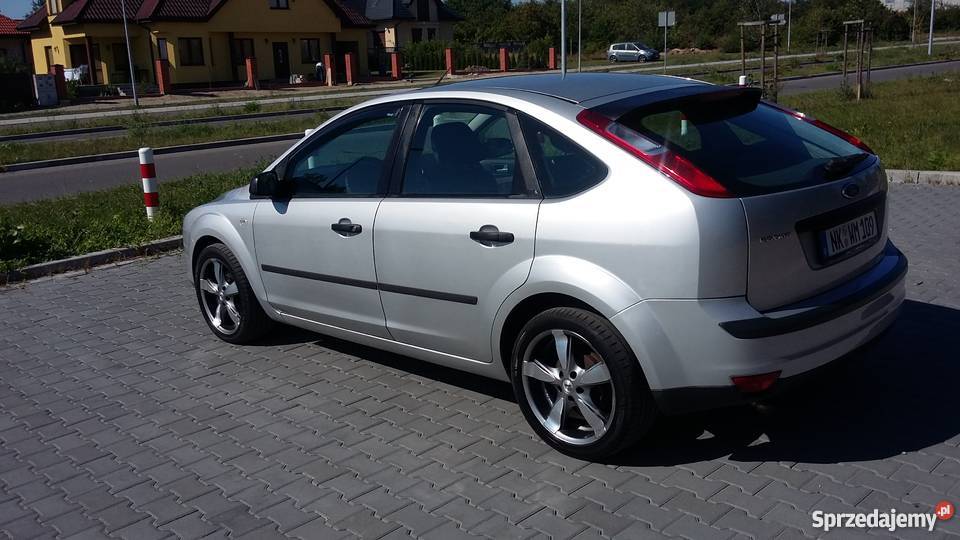 ŚLICZNY FORD FOCUS ALU 17 BROCK SUPER STAN ABS