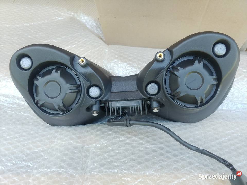 Lampa reflektor przód Triumph Speed Triple 1050 lubelskie Zwierzyniec