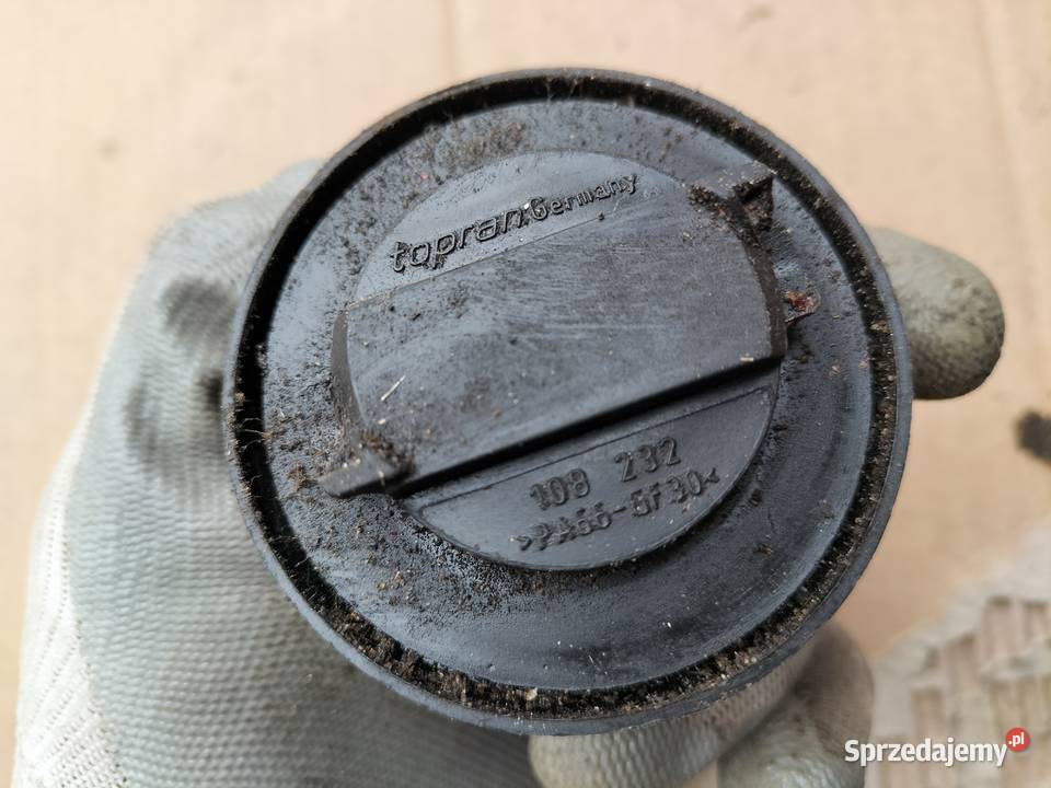 Korek wlewu oleju Volkswagen Audi Seat Skoda Kamień-Kolonia sprzedam