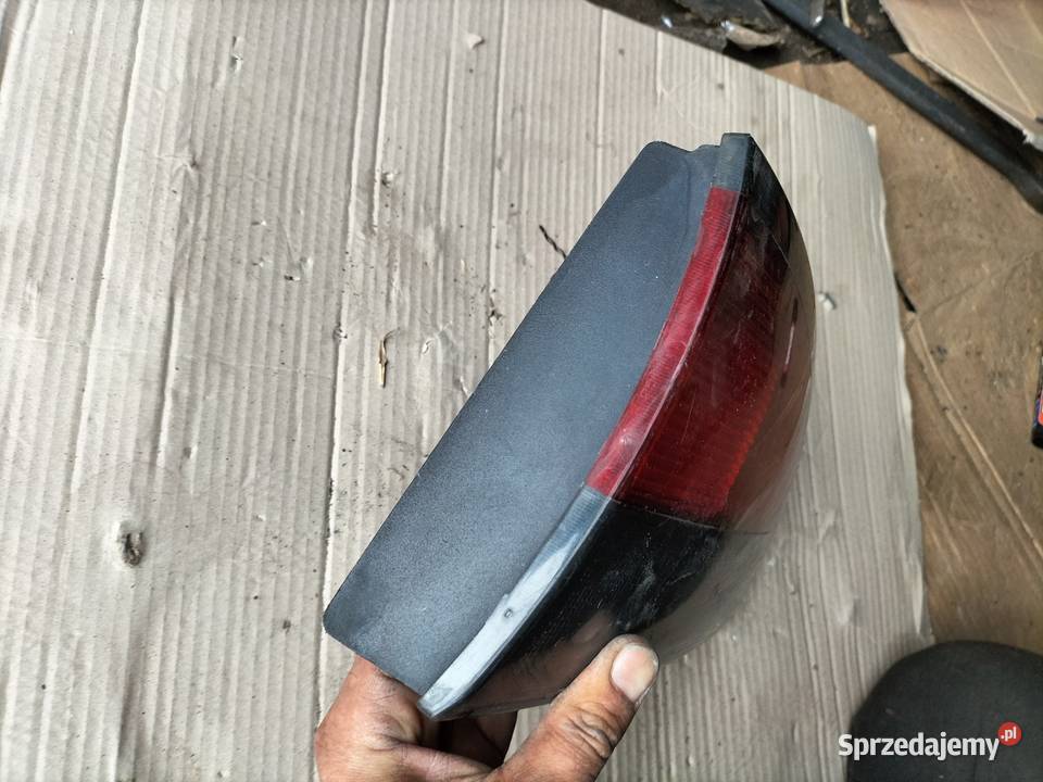 LAMPA TYŁ TYLNA MEGANE 1 I SEDAN Kamień-Kolonia