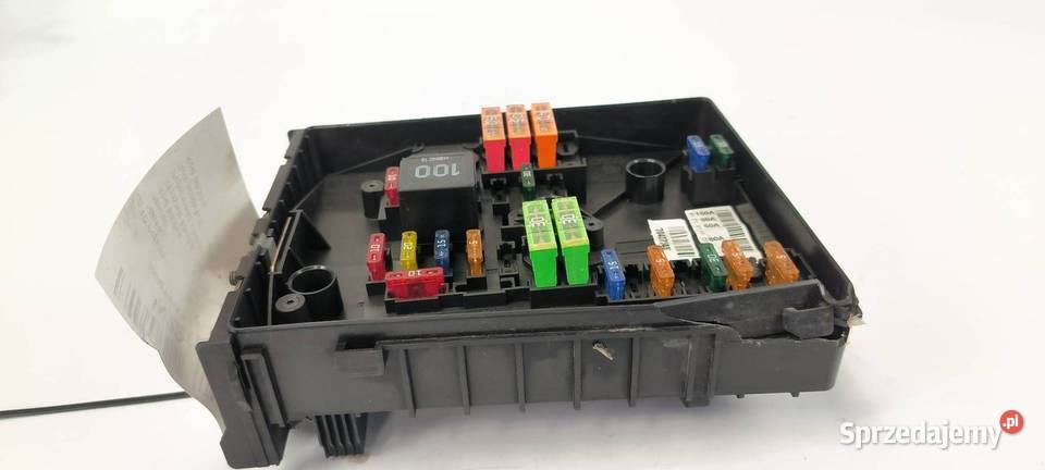 SKRZYNKA BEZPIECZNIKÓW VOLKSWAGEN GOLF V kujawsko-pomorskie