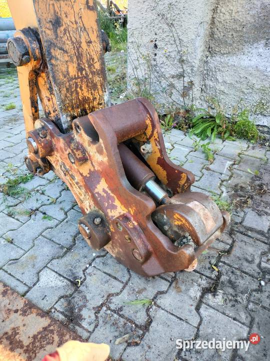 Koparka kołowa casee wx 125 części siłownik Koparki dolnośląskie Krzeszów