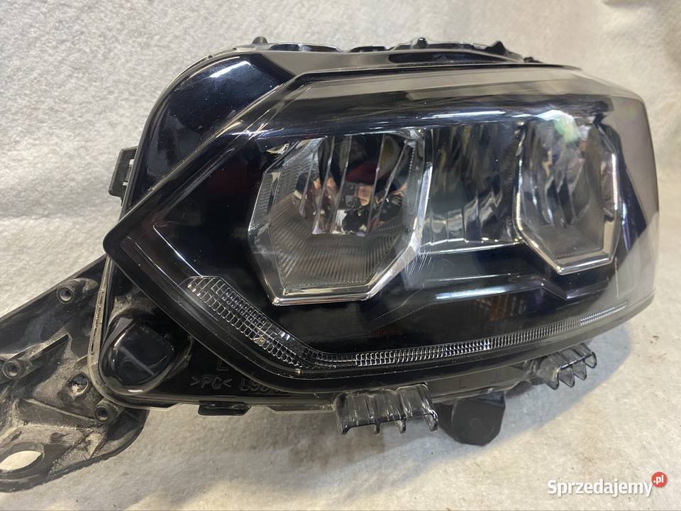 Lampa reflektor lewy przód Peugeot 208 II 2008 Jasienica