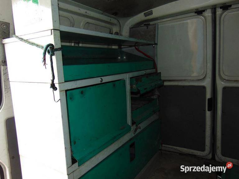 VOLKSWAGEN TRANSPORTER 2006 189600 ccm 105 mazowieckie