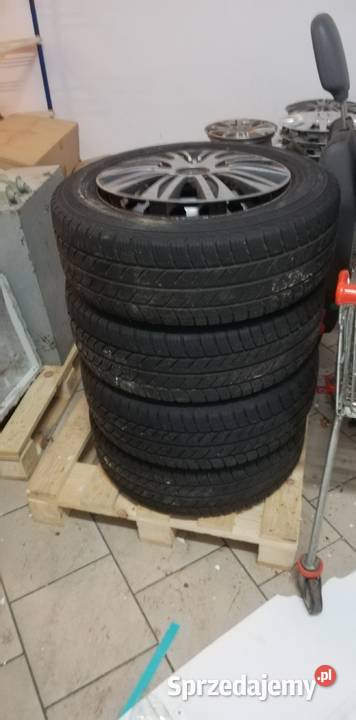 Sprzedam koła zimowe do Mercedesa vito Samochodowe Pomiechówek