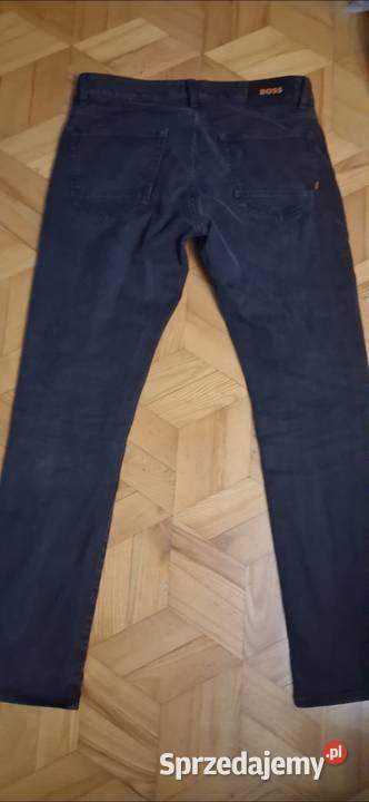 Spodnie boss czarne Łuków sprzedam