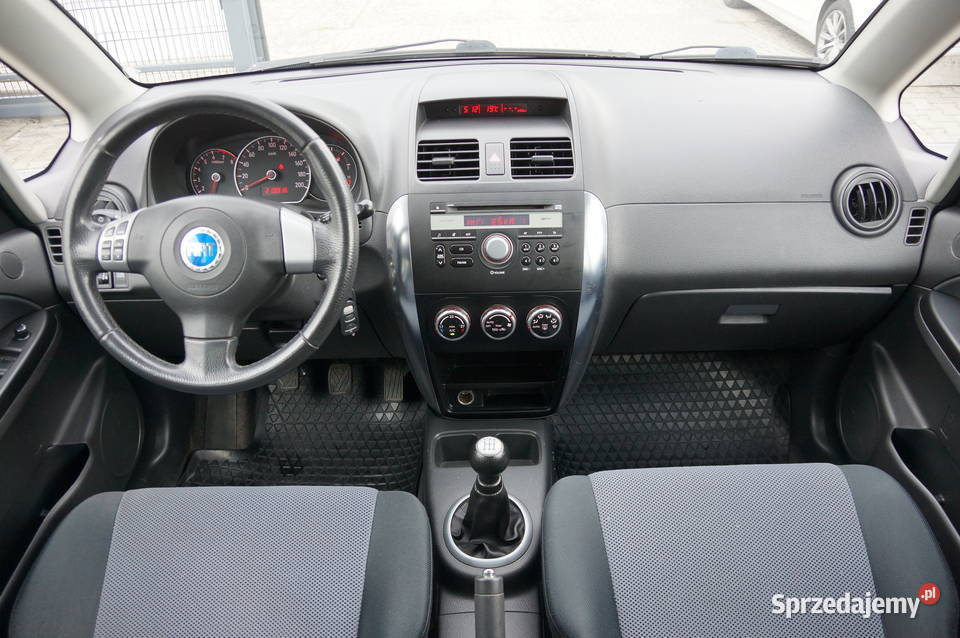 Fiat Sedici 16 Benzyna 107 4x4 Klimatronic Hak 107KM Sedici małopolskie Nowy Sącz