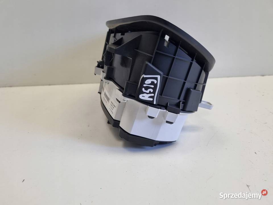 Volvo V40 II lift LICZNIK ZEGARY Europa 31453103 Chełm sprzedam