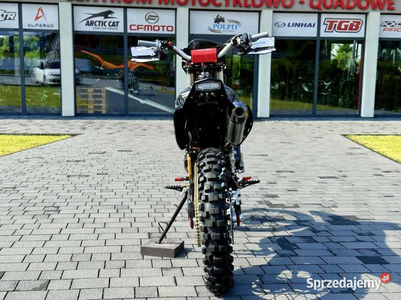 CROSS ASIX XB88 300 2118 Szary Pozostałe małopolskie