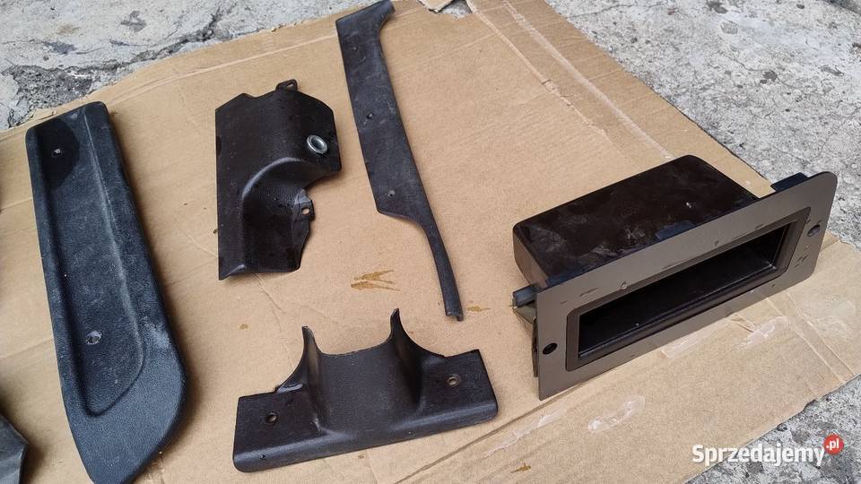 Listwy progowe Fiat 132 Radom