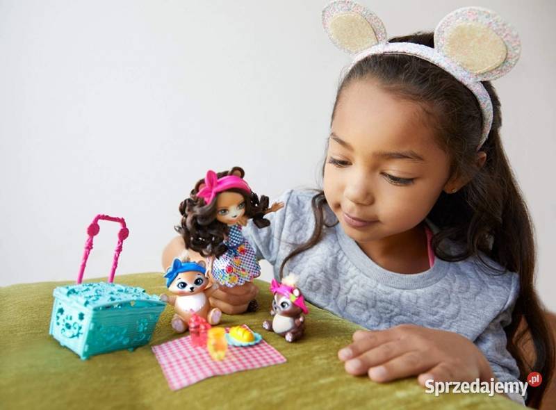 ENCHANTIMALS LALKI 15 PIKNIK W PARKU MERIT BREN