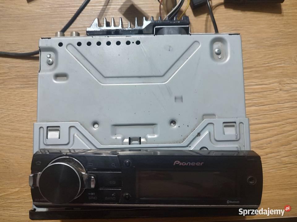 Radio samochodowe Pioneer DEHX9600BT 1DIN osobowe Prężynka sprzedam